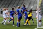 womenssoccersounderswomenversussantaclaritabluehe_small.jpg